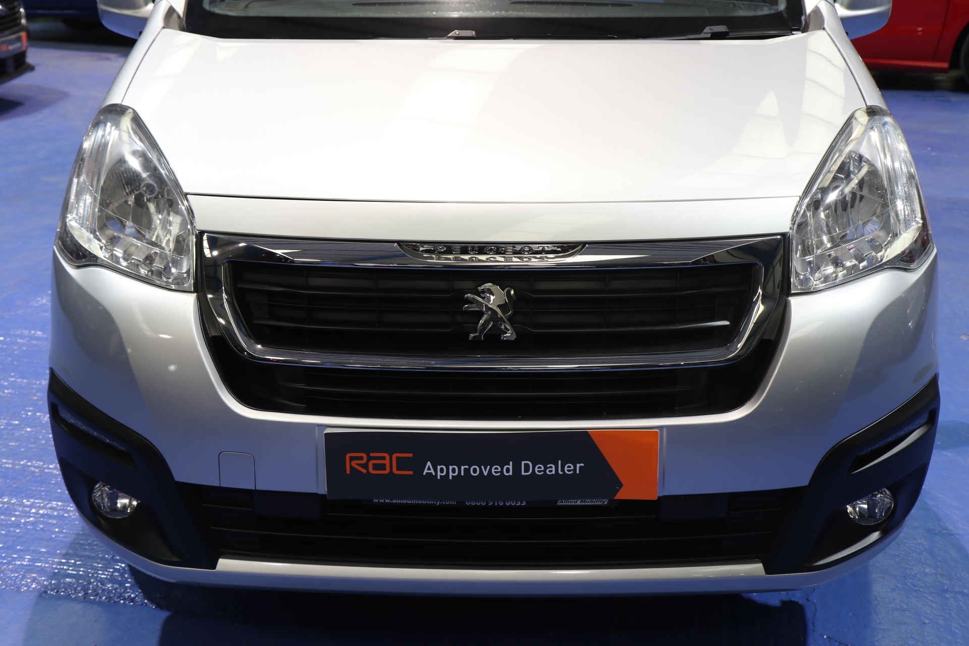 Peugeot Partner Wheelchair Accessible Vehicle sf67 avl