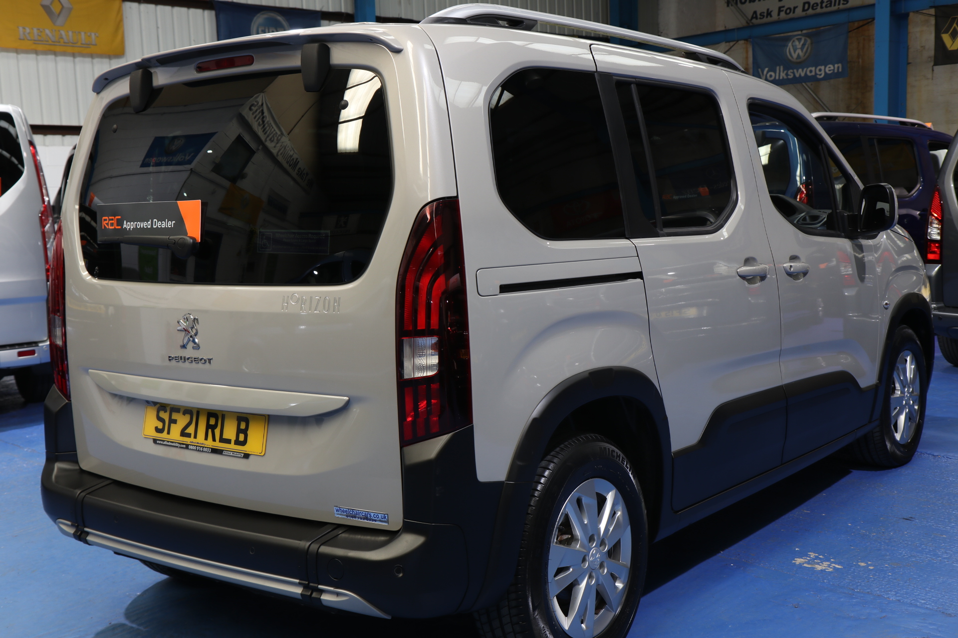 Peugeot Rifter Wheelchair Accessible Vehicle Sf21 rlb