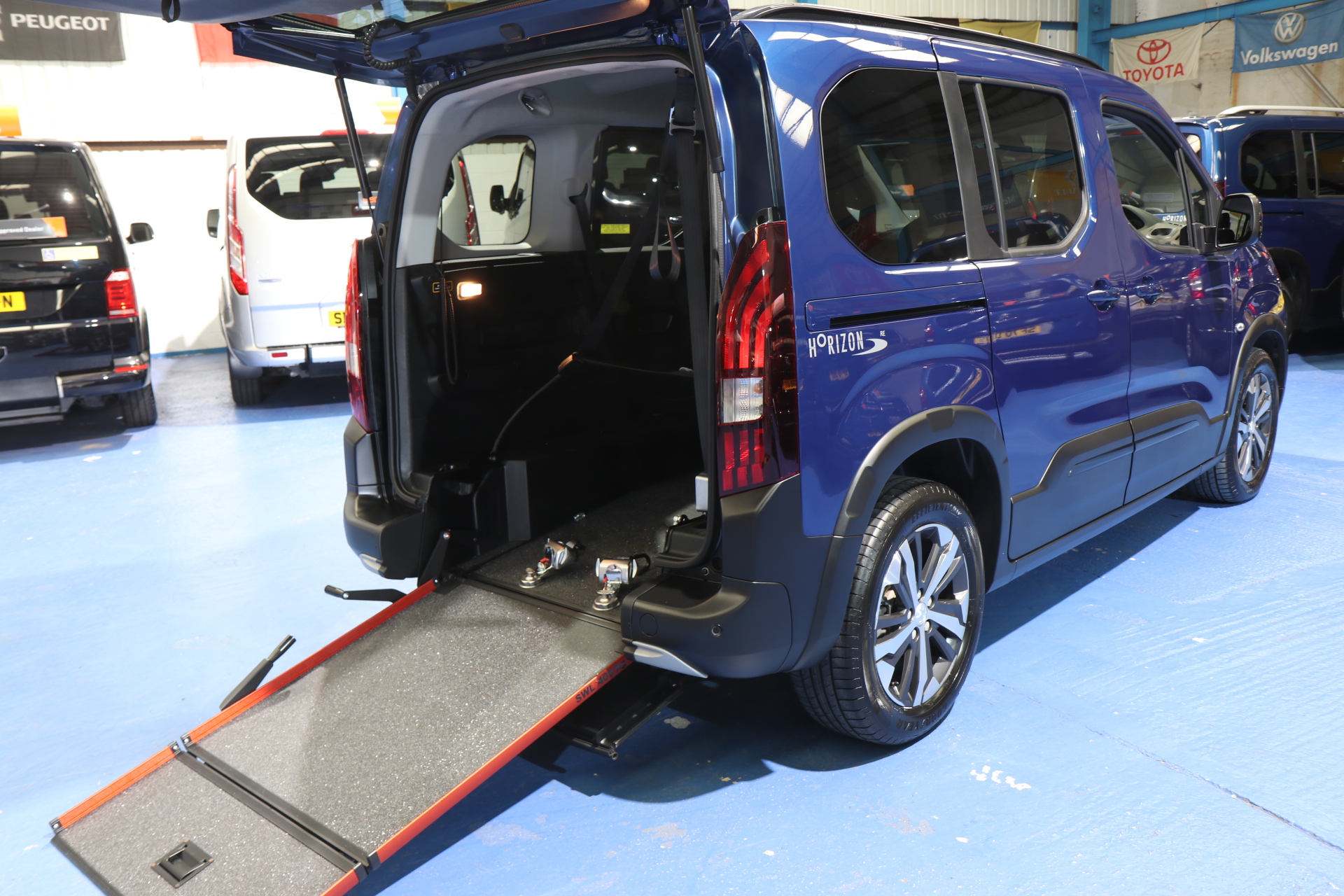 Peugeot Rifter Wheelchair Accessible Vehicle sg24 zgc