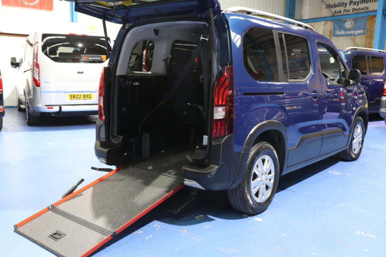Wheelchair Accessible Cars in Cardiff