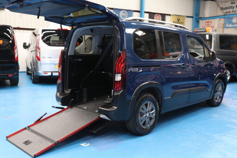 Peugeot Rifter Wheelchair Accessible Vehicle sg22 vwo