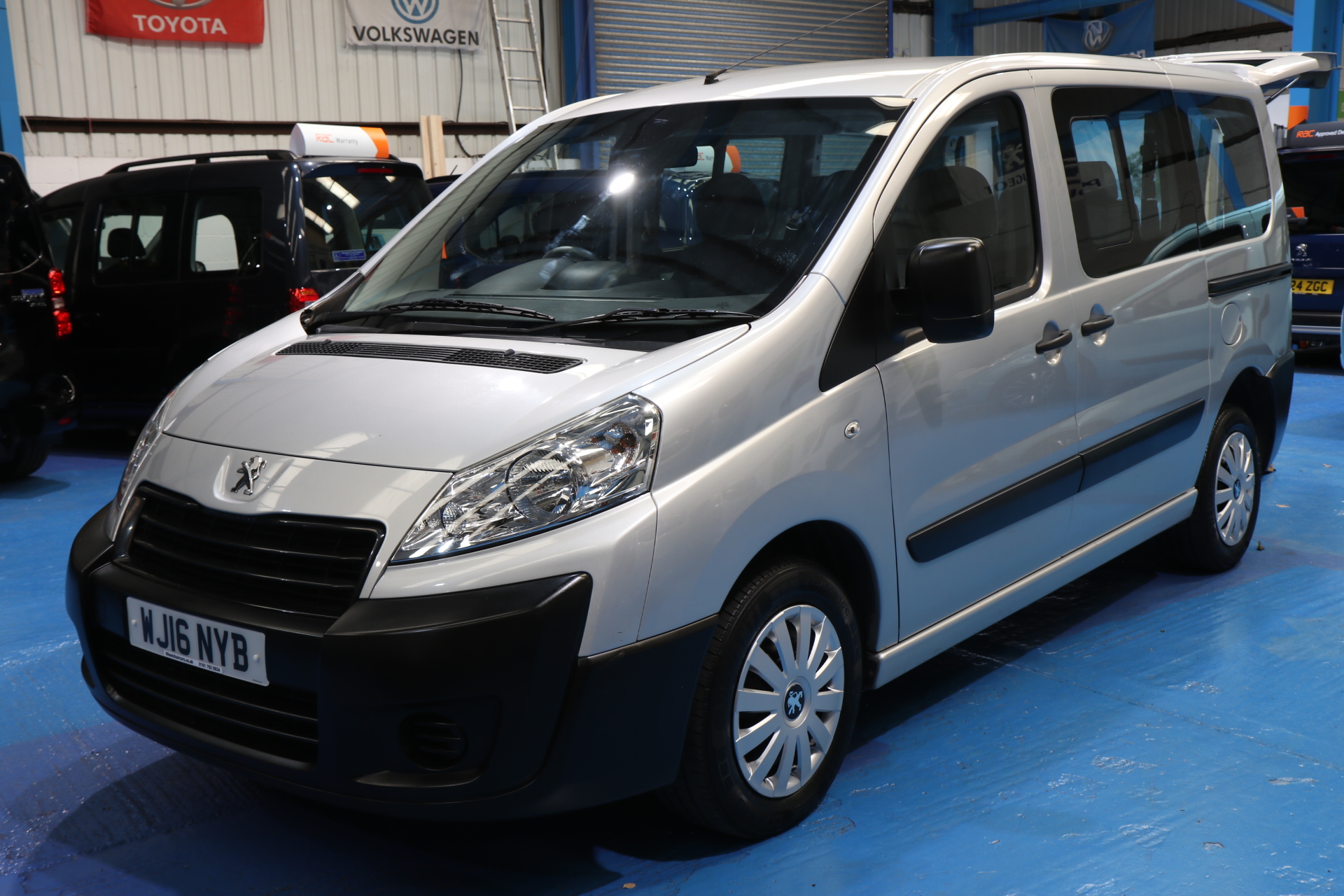Peugeot Expert Wheelchair Accessible Vehicle wj16 nyb