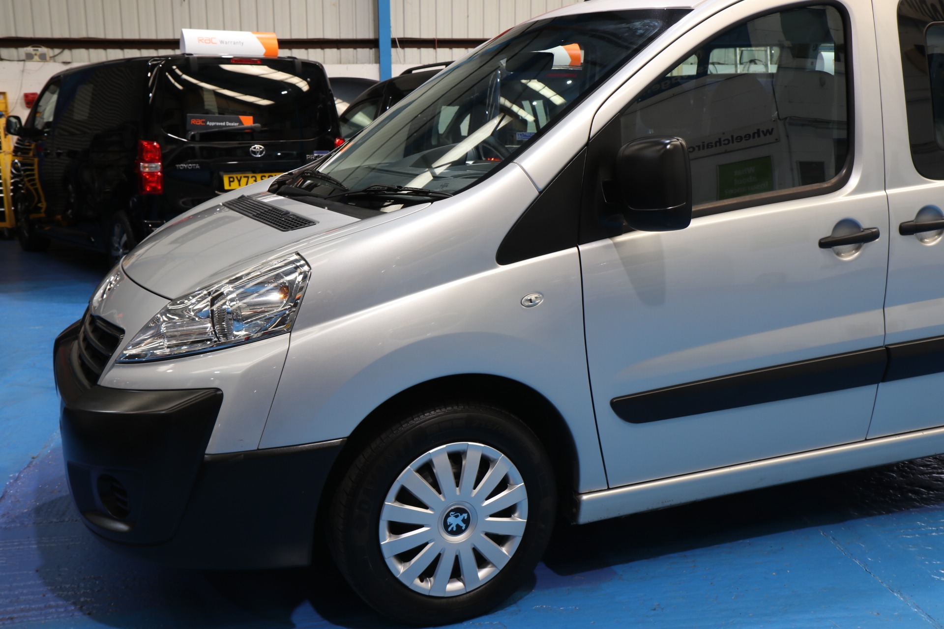 Peugeot Expert Wheelchair Accessible Vehicle wj16 nyb