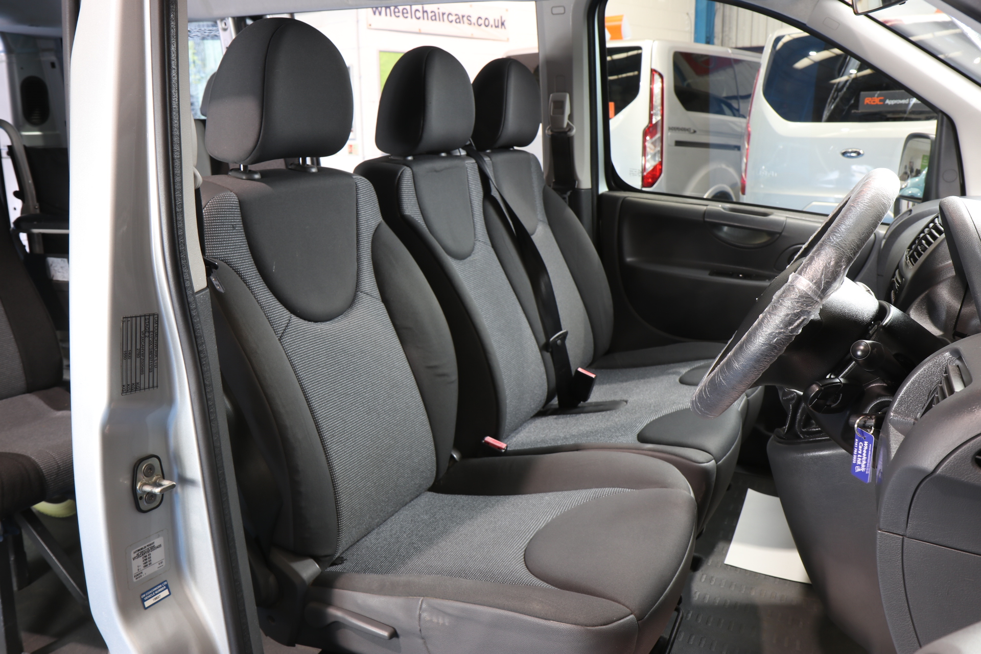 Peugeot Expert Wheelchair Accessible Vehicle wj16 nyb