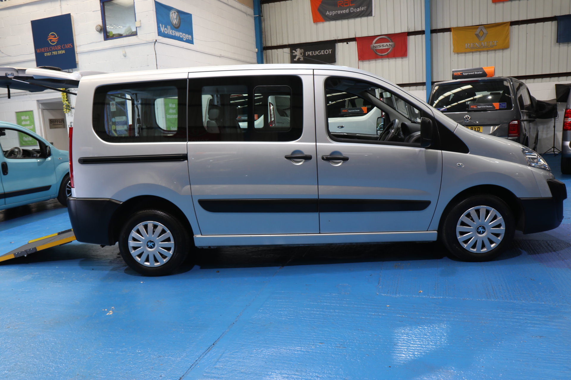 Peugeot Expert Wheelchair Accessible Vehicle wj16 nyb
