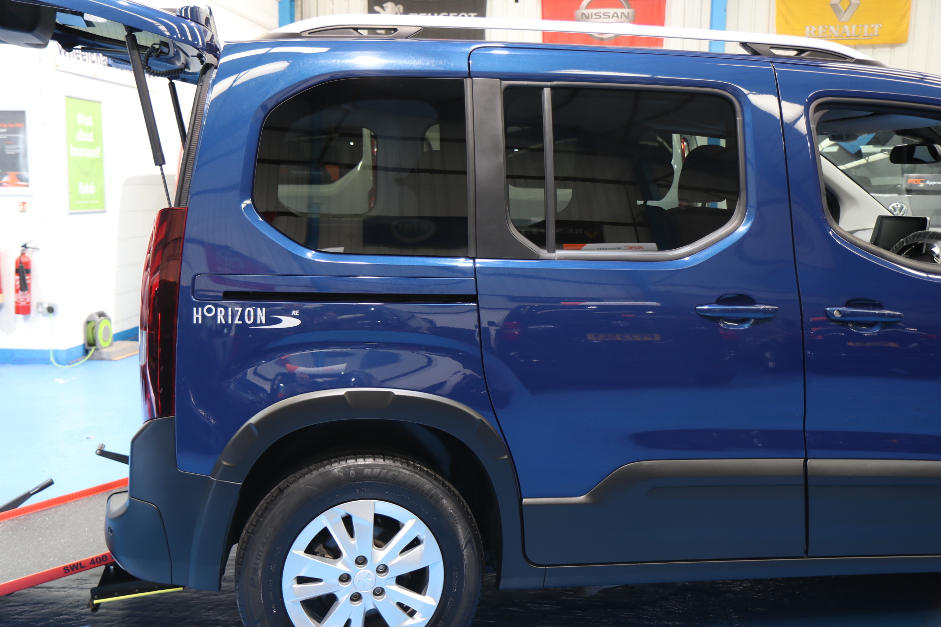 Peugeot Rifter Wheelchair Accessible Vehicle Sb21 htp
