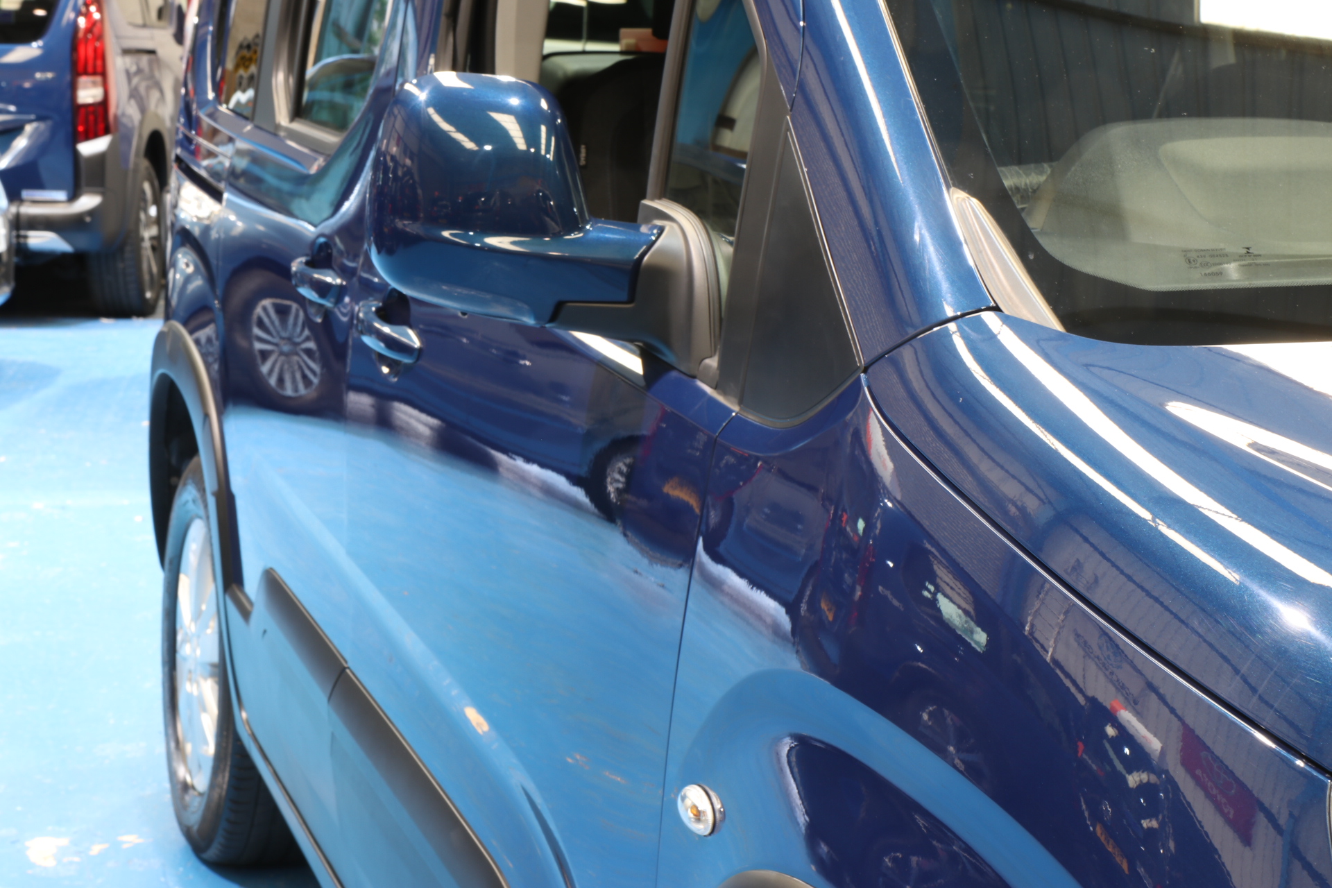 Peugeot Rifter Wheelchair Accessible Vehicle Sb21 htp