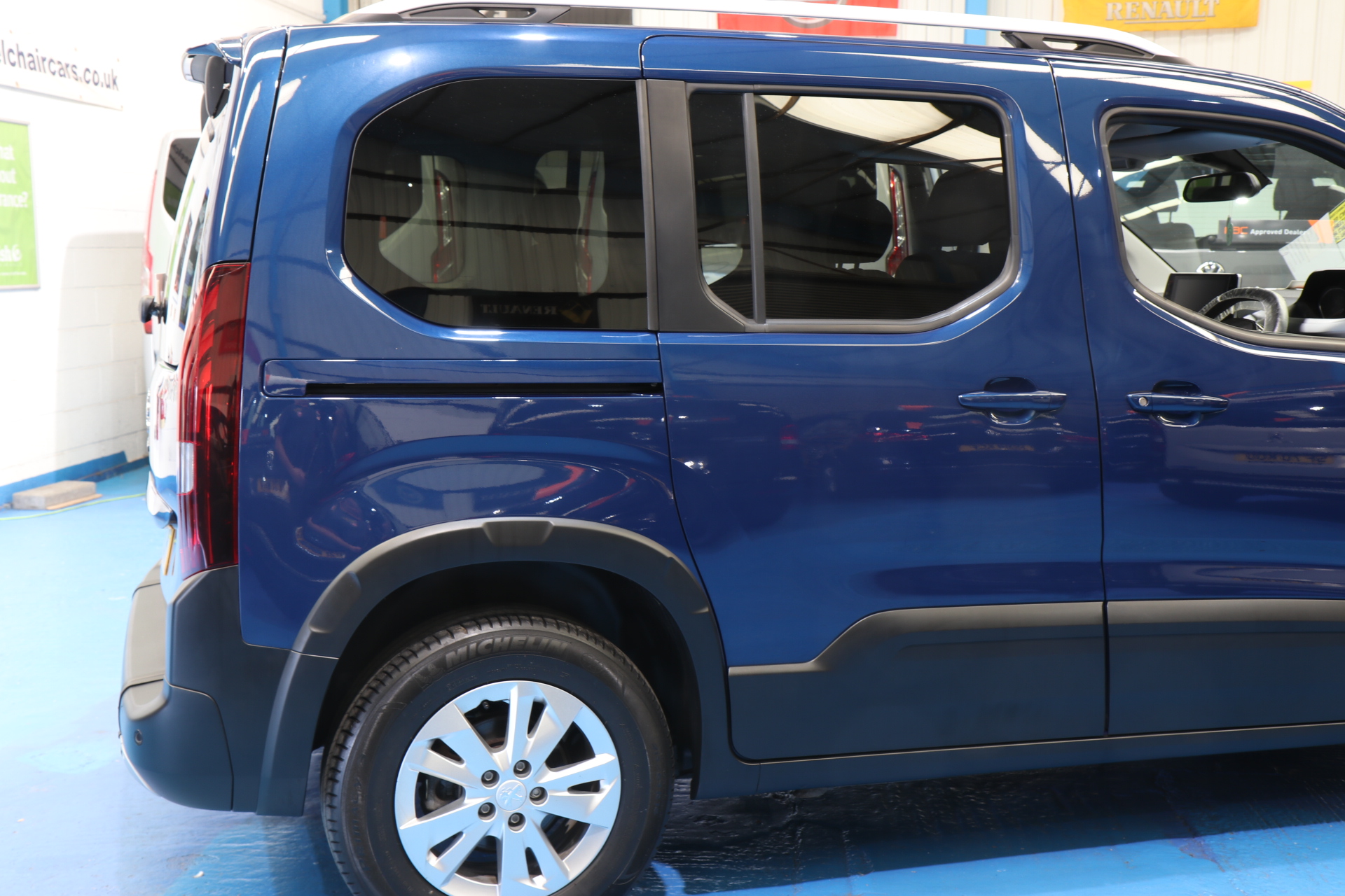 Peugeot Rifter Wheelchair Accessible Vehicle sb21 hch