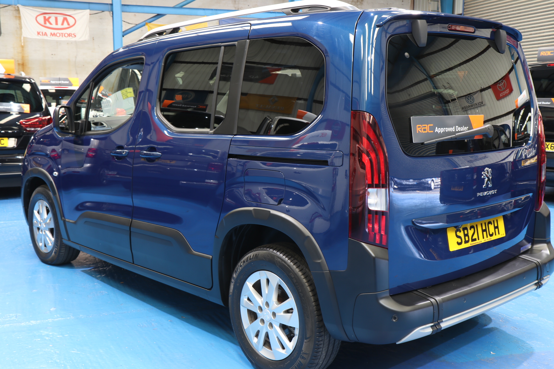 Peugeot Rifter Wheelchair Accessible Vehicle sb21 hch
