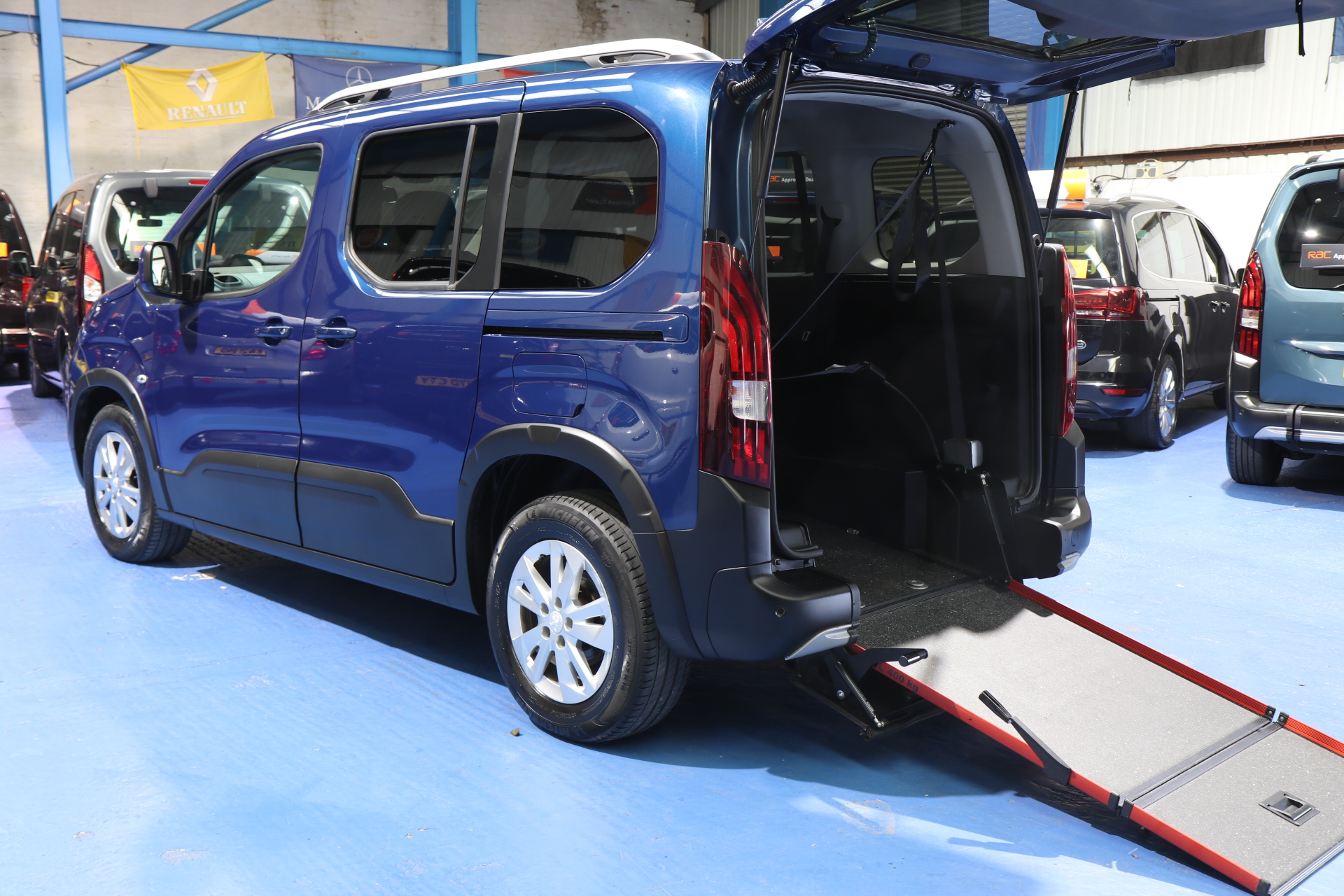 Peugeot Rifter Wheelchair Accessible Vehicle sb21 hch