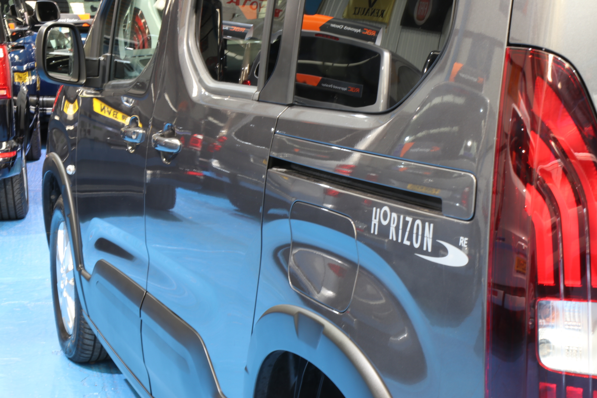 Peugeot Rifter Wheelchair Accessible Vehicle sj21 gca