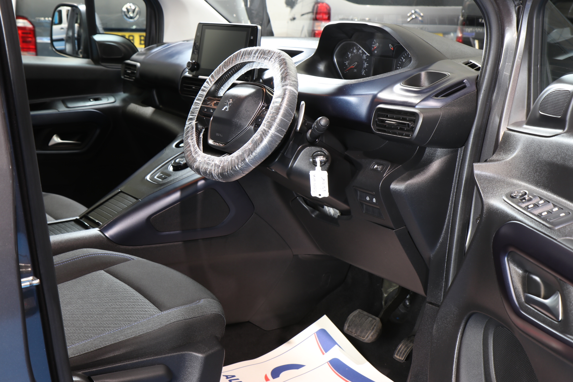 Peugeot Rifter Wheelchair Accessible Vehicle sj21 gca