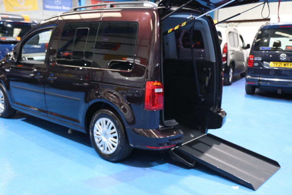 Volkswagen Caddy Wheelchair Driver Transfer Dp16 whk