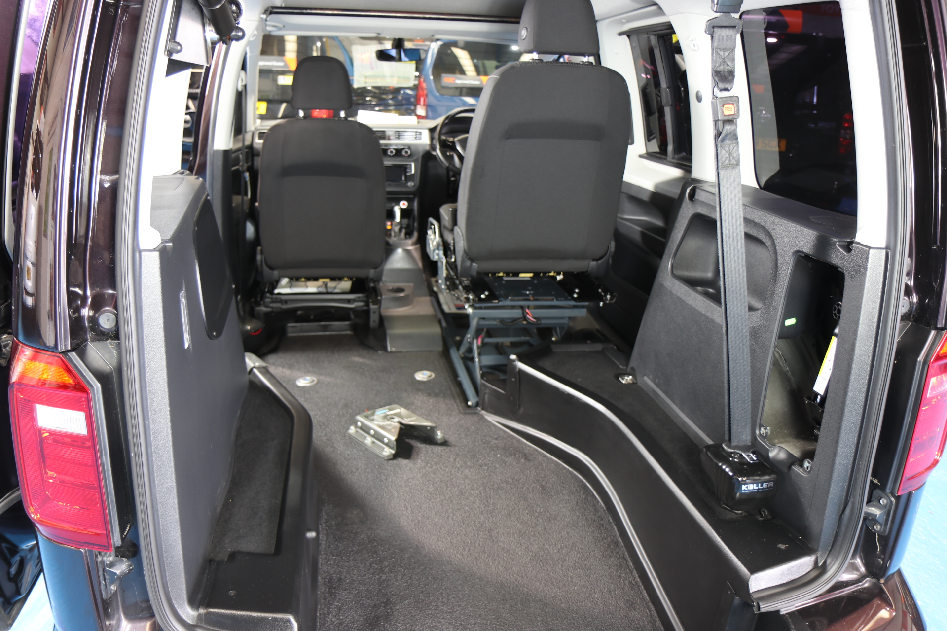 Volkswagen Caddy Wheelchair Driver Transfer Dp16 whk