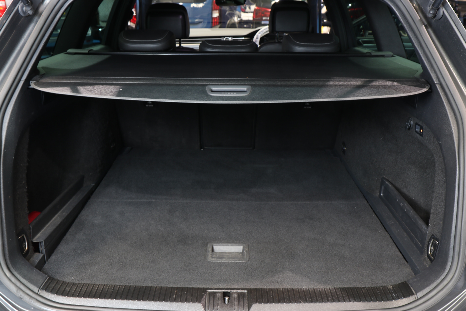2016 Volkswagen Passat R-Line Estate Dg16 Tzc