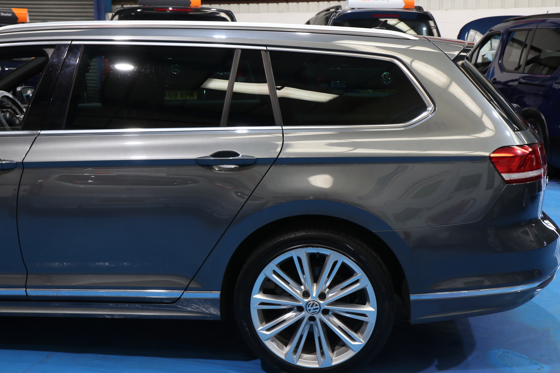 2016 Volkswagen Passat R-Line Estate Dg16 Tzc