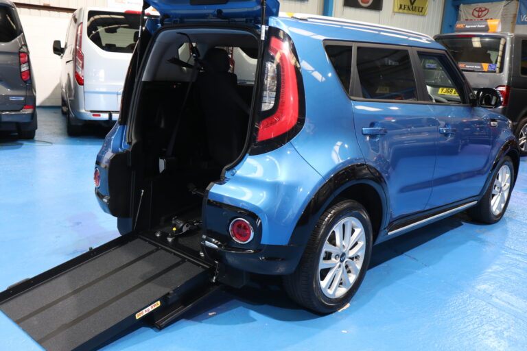 Kia Soul Wheelchair Accessible Vehicle Kr17 ooy