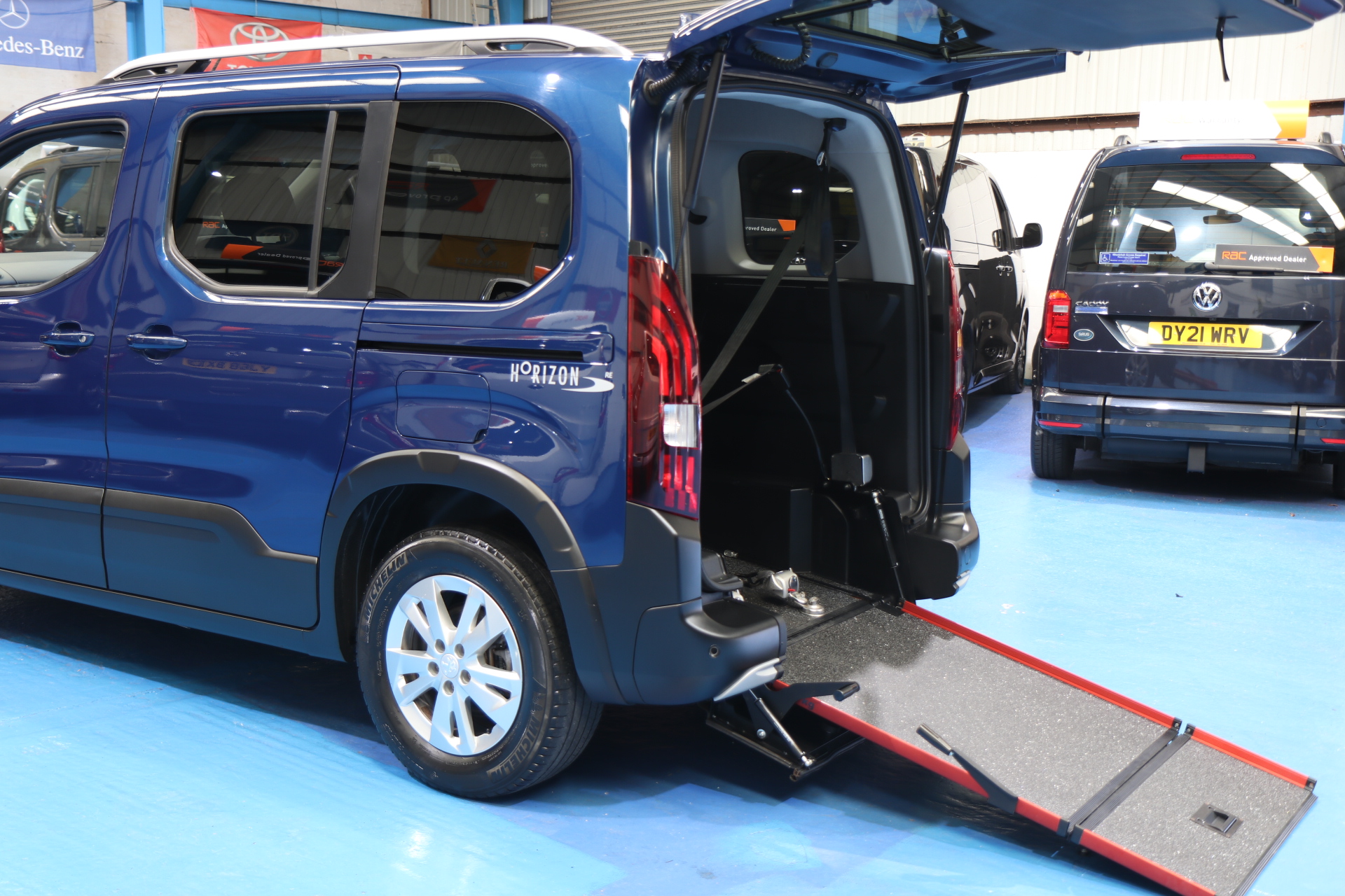 Peugeot Rifter Wheelchair Accessible Vehicle Sb21 jxu