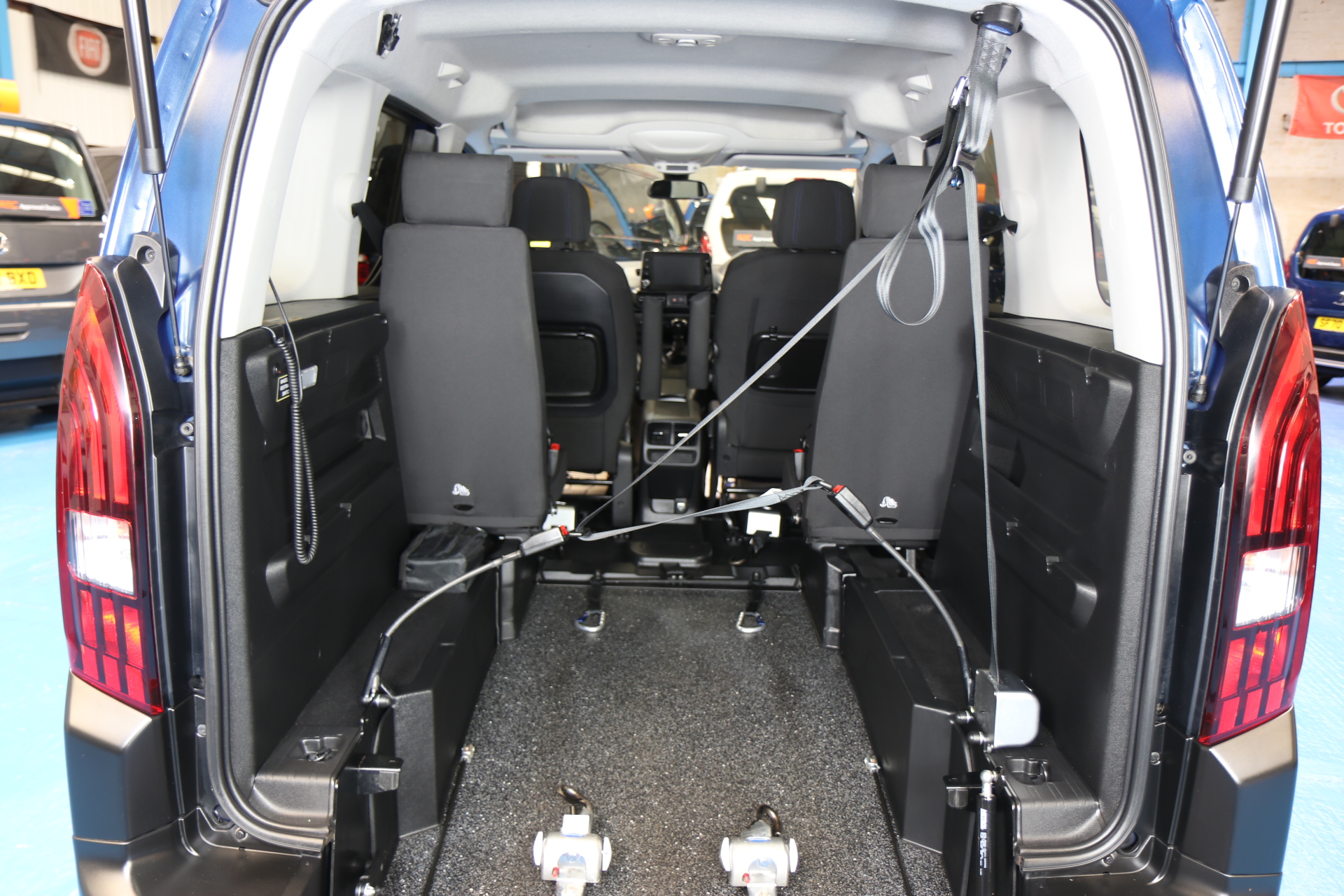 Peugeot Rifter Wheelchair Accessible Vehicle Sb21 jxu