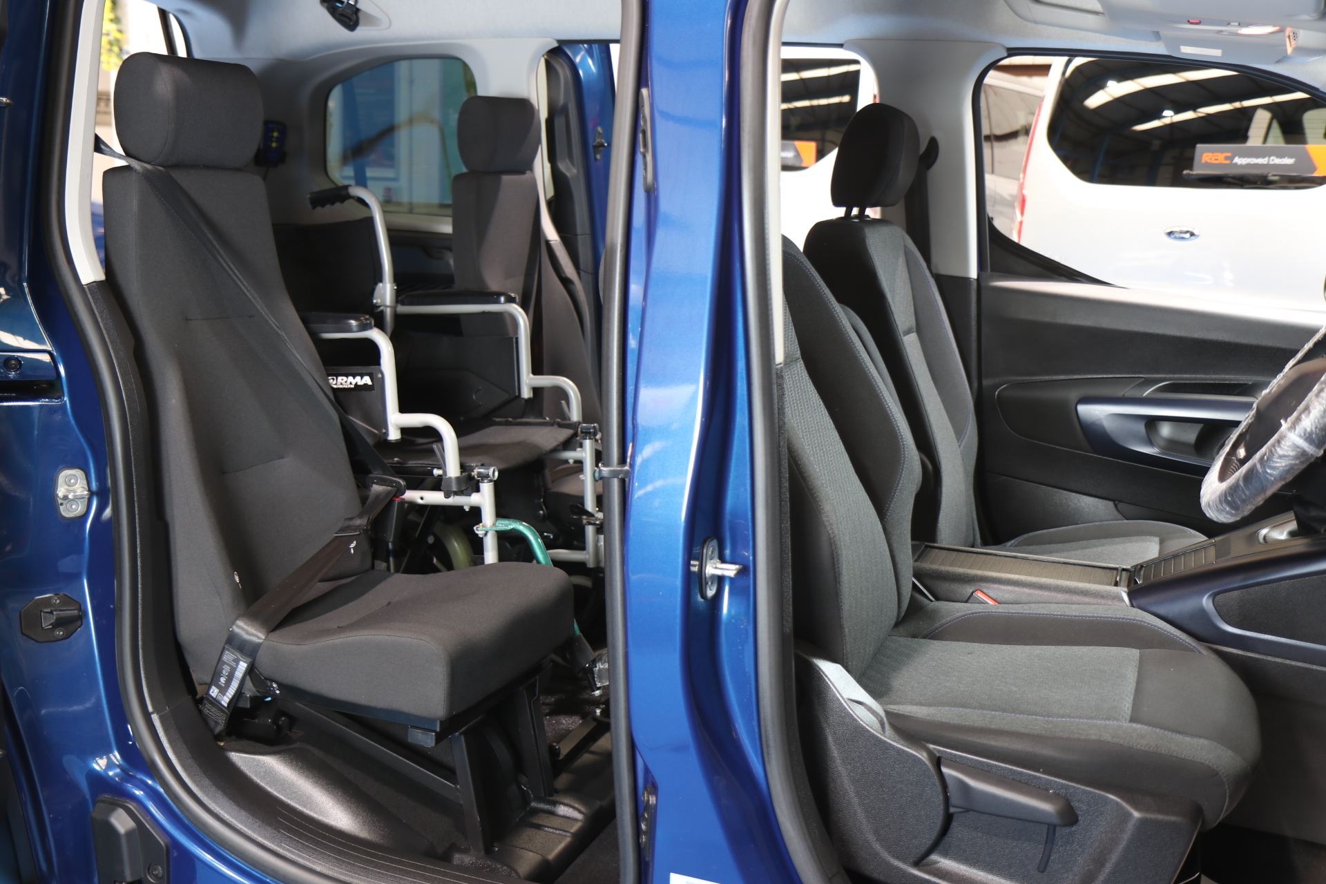 Peugeot Rifter Wheelchair Accessible Vehicle Sb21 jxu